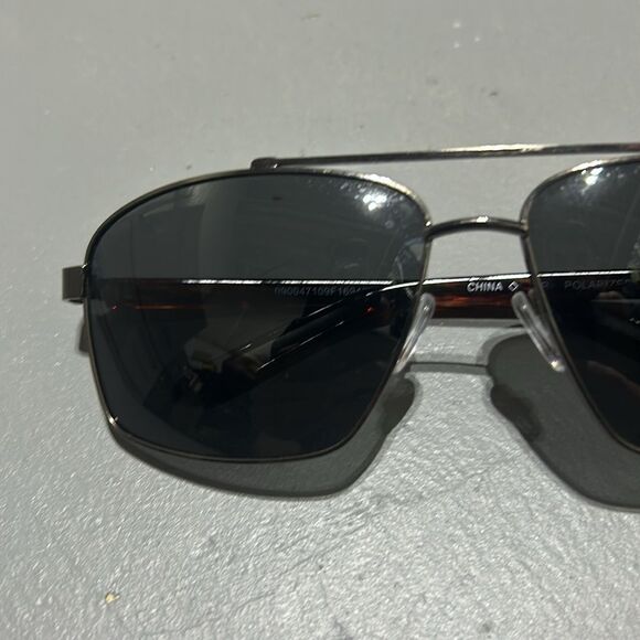 Sunglasses  - Picture 3 of 7